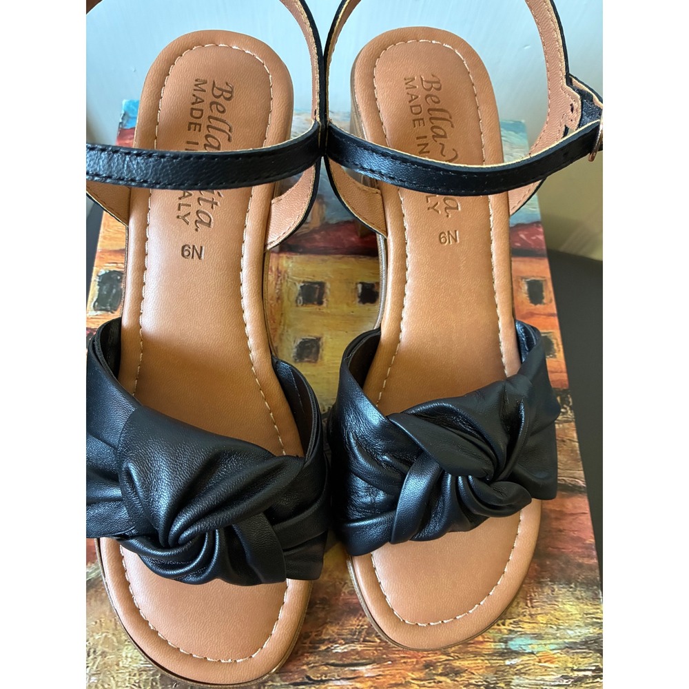 Bella Vita Ave Italy Black Italian Leather Knot Block Heel Sandals 6N 51-4161
